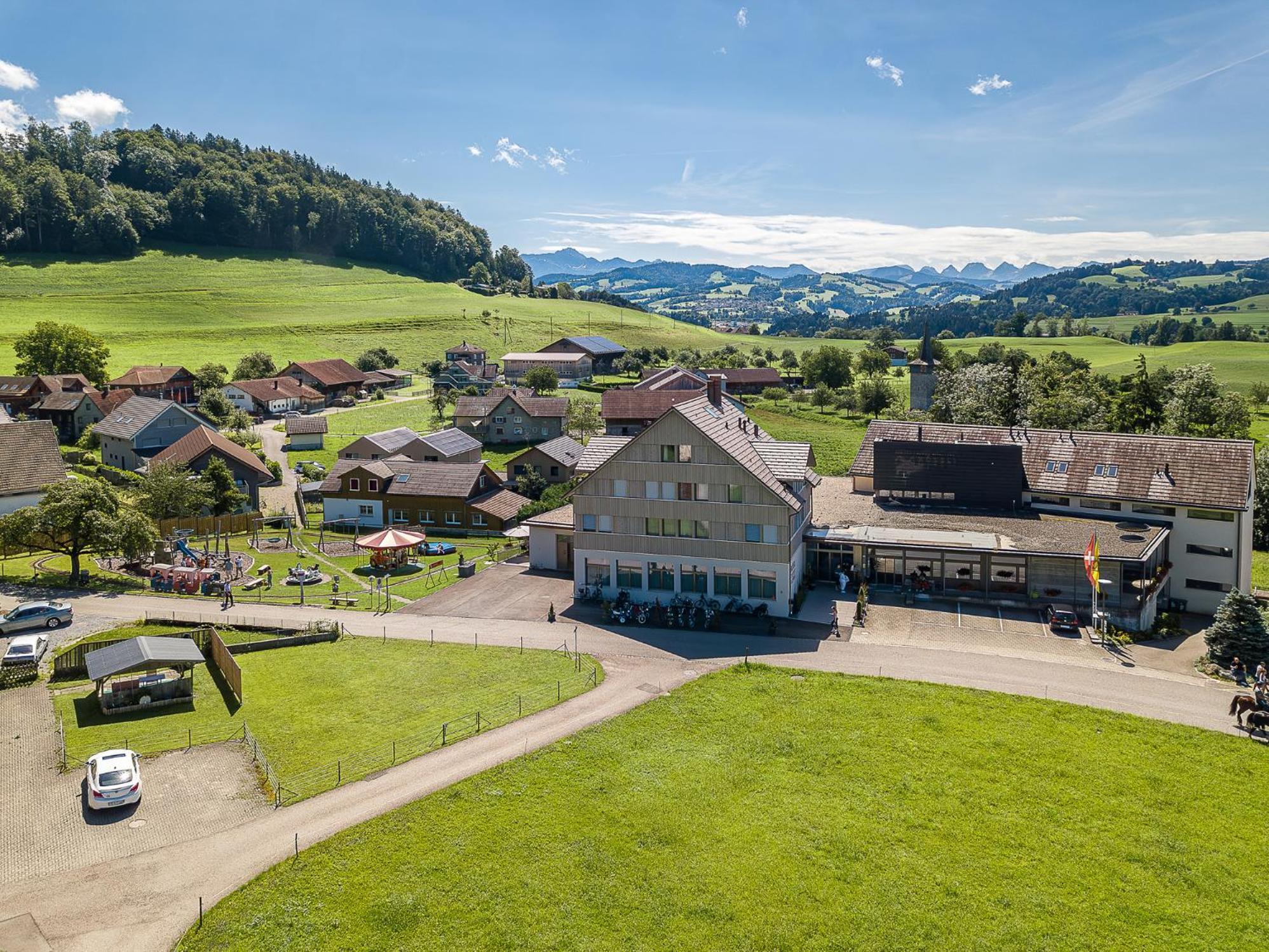Hotel Roessli Tufertschwil Lütisburg Eksteriør billede